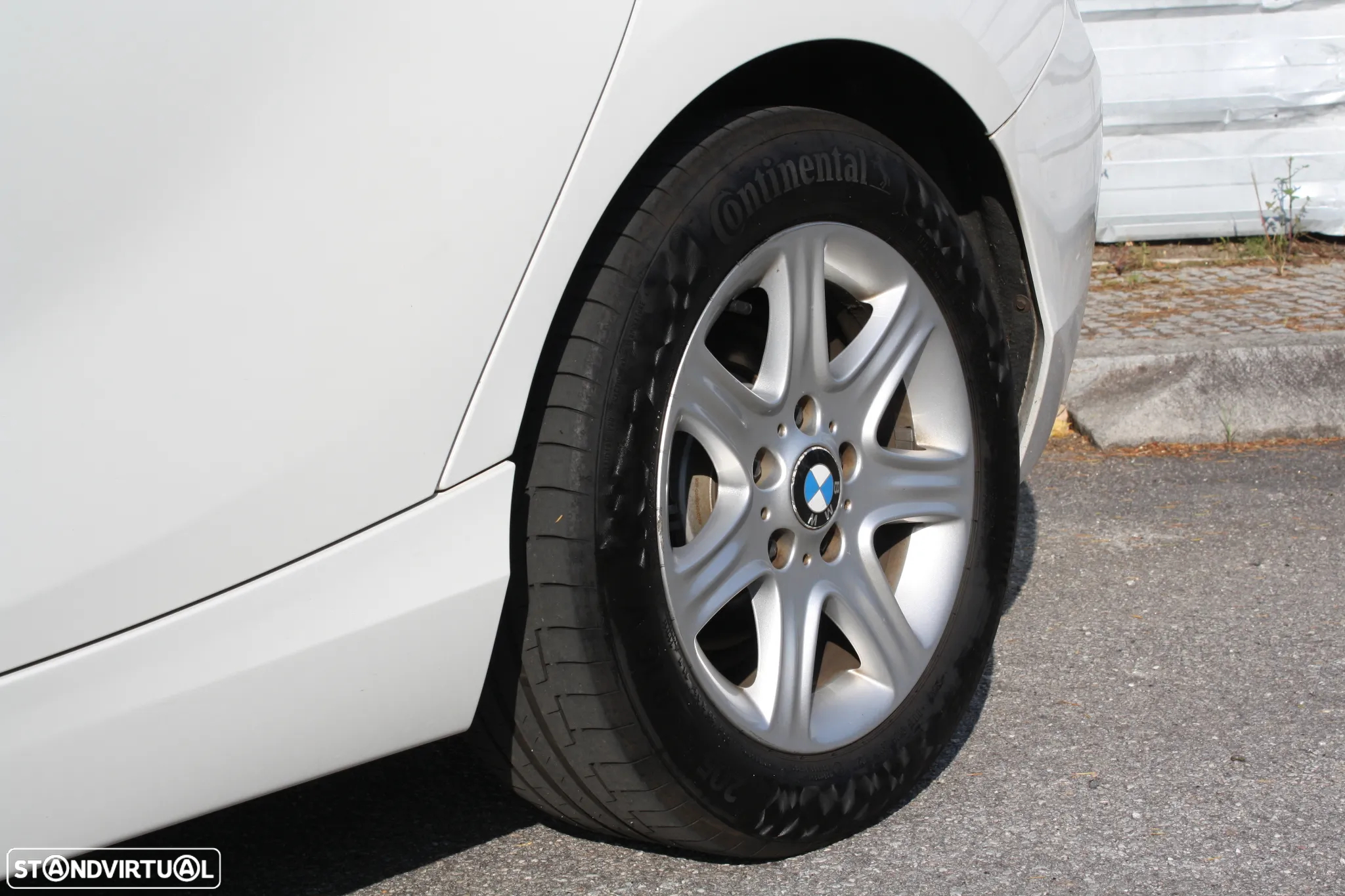 BMW 116 d EfficientDynamics Edition - 12