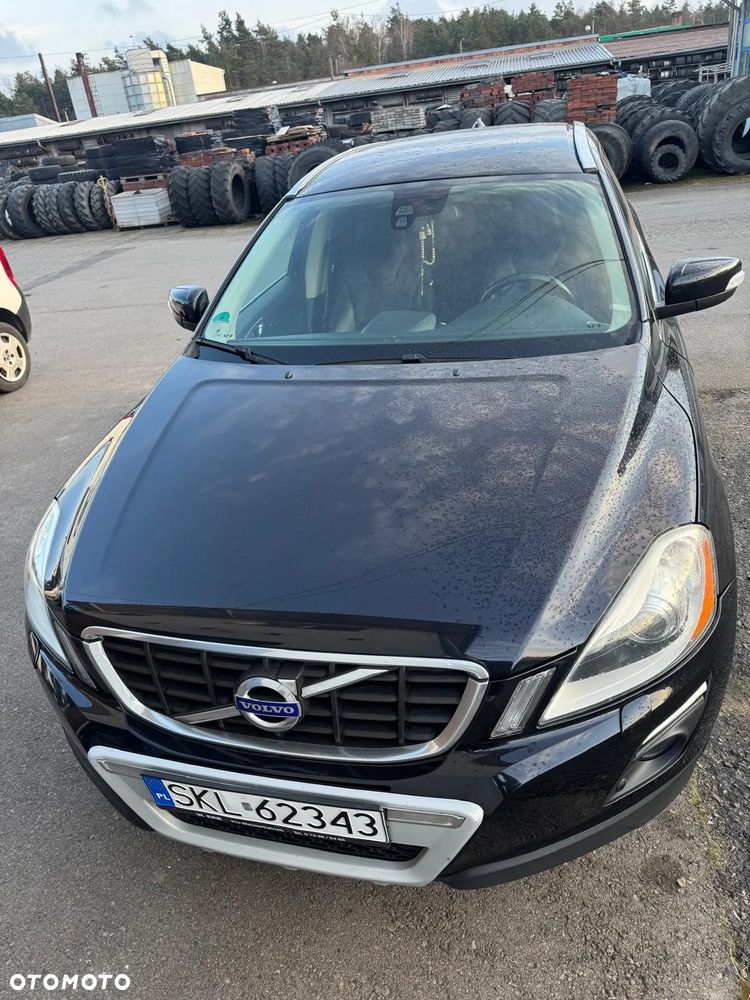 Volvo XC 60 - 4