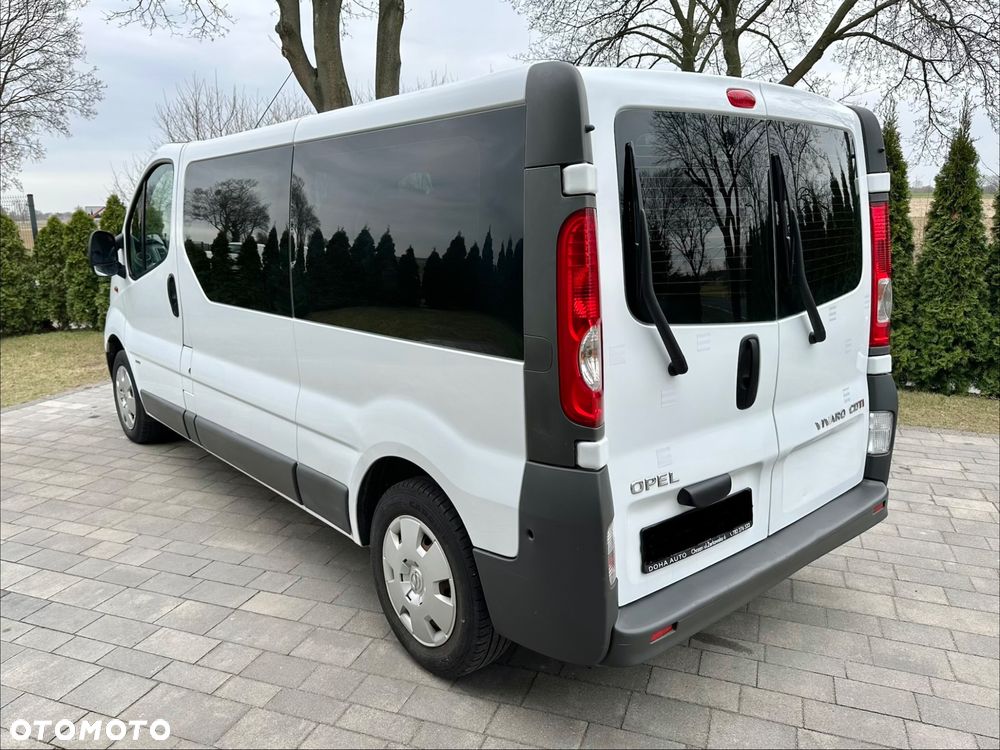 Opel Vivaro - 5