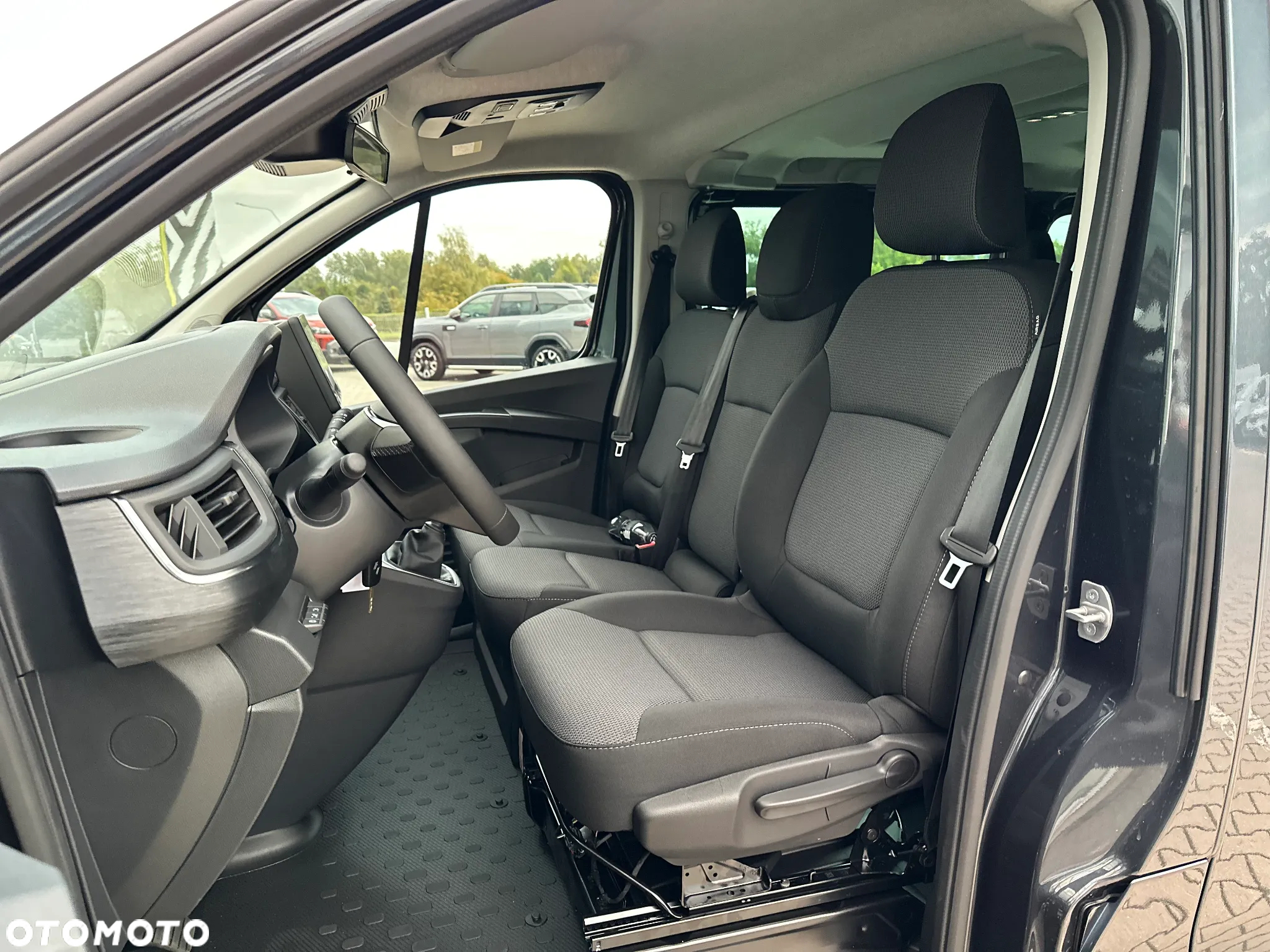 Renault Trafic - 22