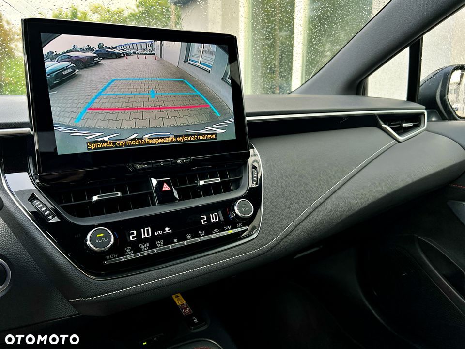 Toyota Corolla 1.8 Hybrid GR Sport Dynamic - 12