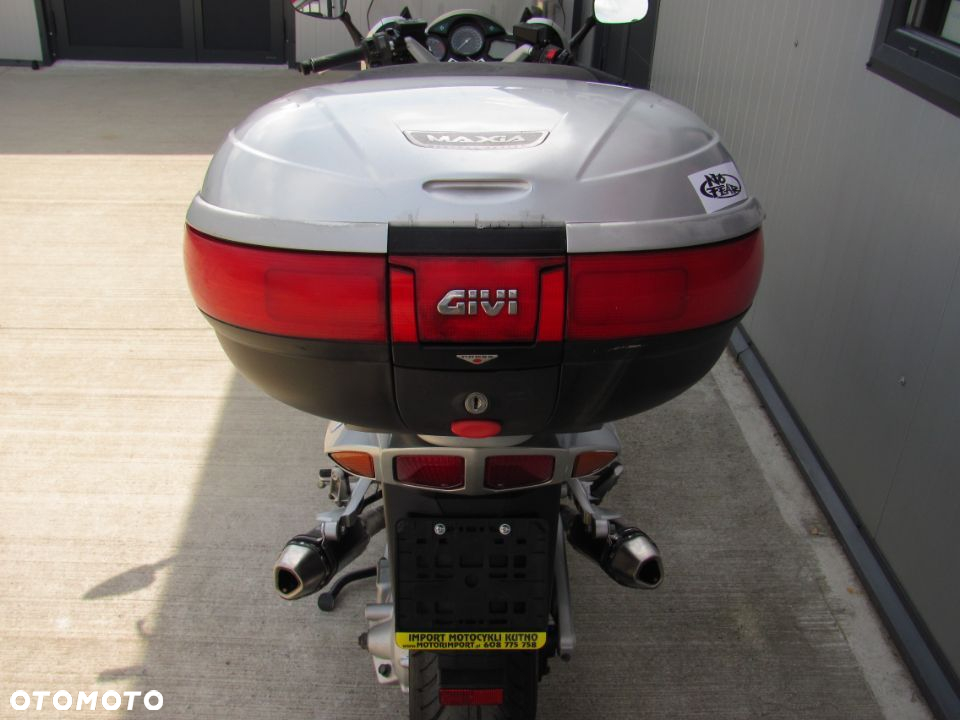 Yamaha FJR - 26