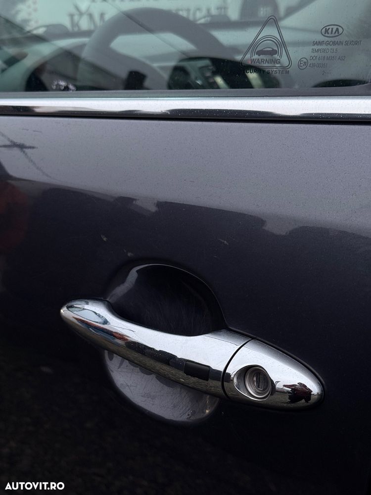 Kia Sportage 2,0 CRDI AWD Spirit - 13