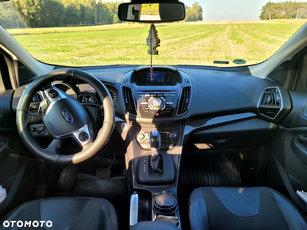 Ford Kuga 2.0 TDCi 4x4 Titanium - 10