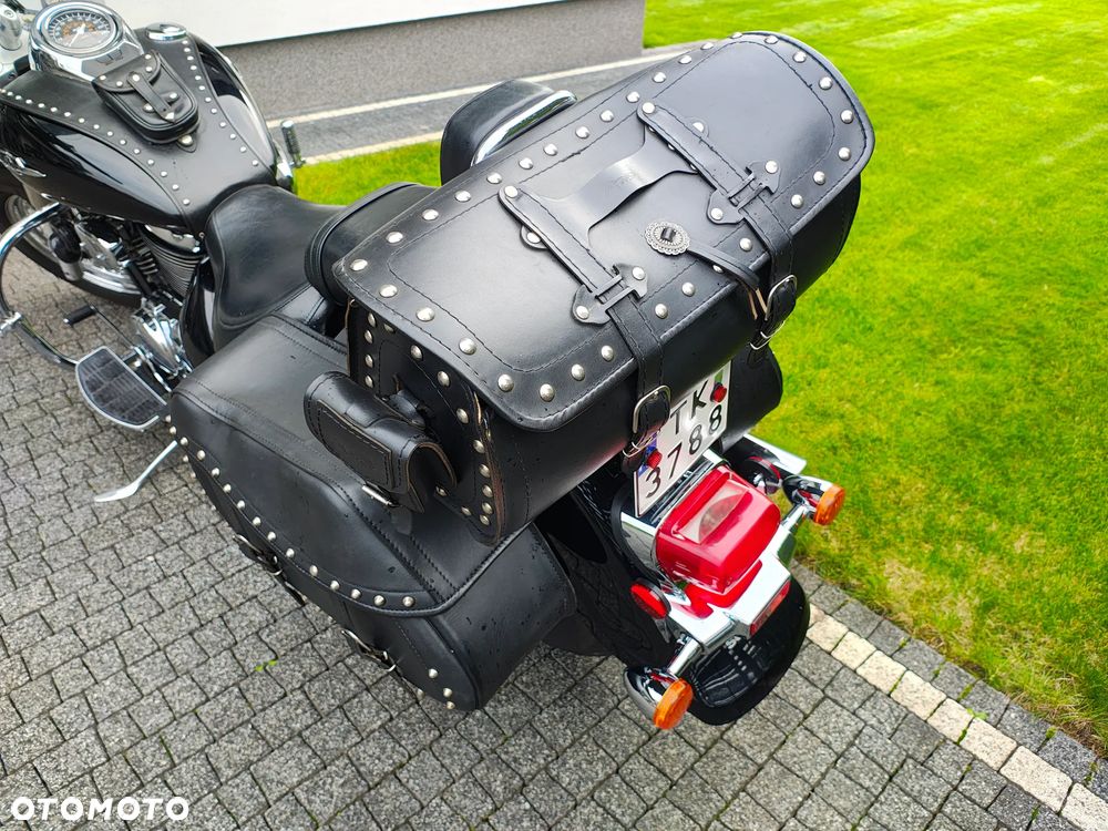 Suzuki Boulevard - 4