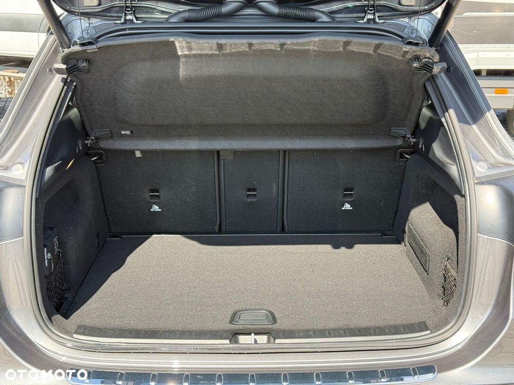 Mercedes-Benz GLA 200 d AMG Line - 34