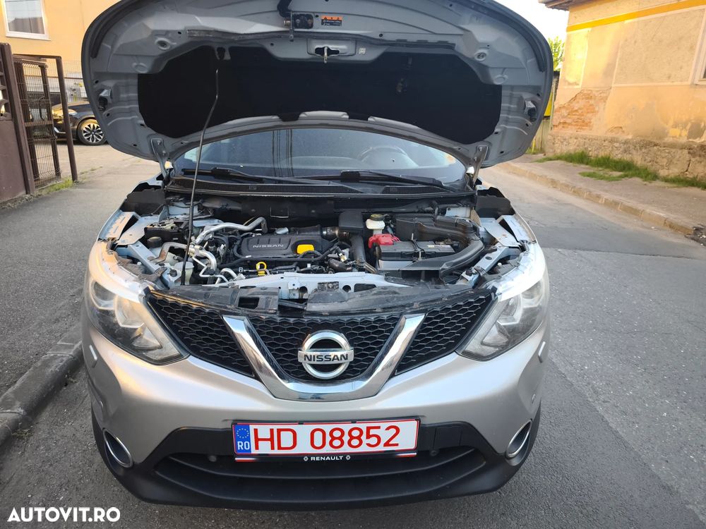 Nissan Qashqai 1.6 DCI N-Connecta - 10