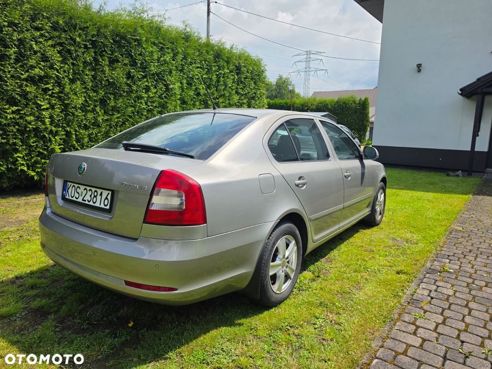 Skoda Octavia 1.4 TSI Ambiente - 5