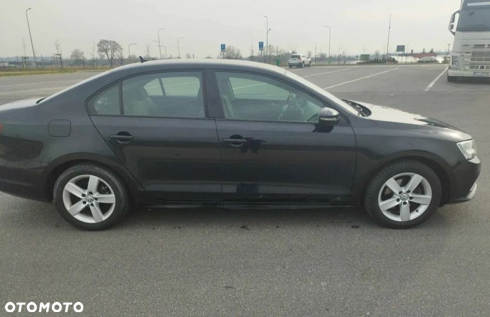 Volkswagen Jetta 1.4 TSI BMT Comfortline - 3