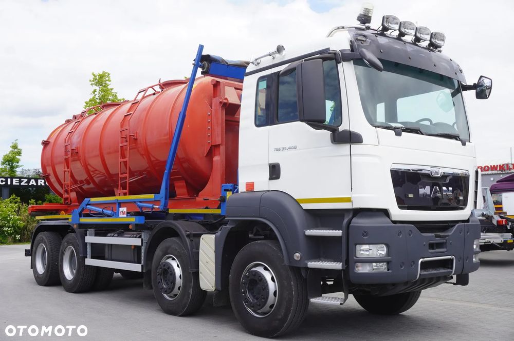 MAN TGS 35.400 8×4 E5 / Hakowiec HYVA LIFT 32.56 SE / Beczka Asenizacyjna 13000 l - 12
