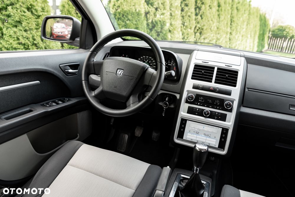 Dodge Journey 2.4 SXT - 25