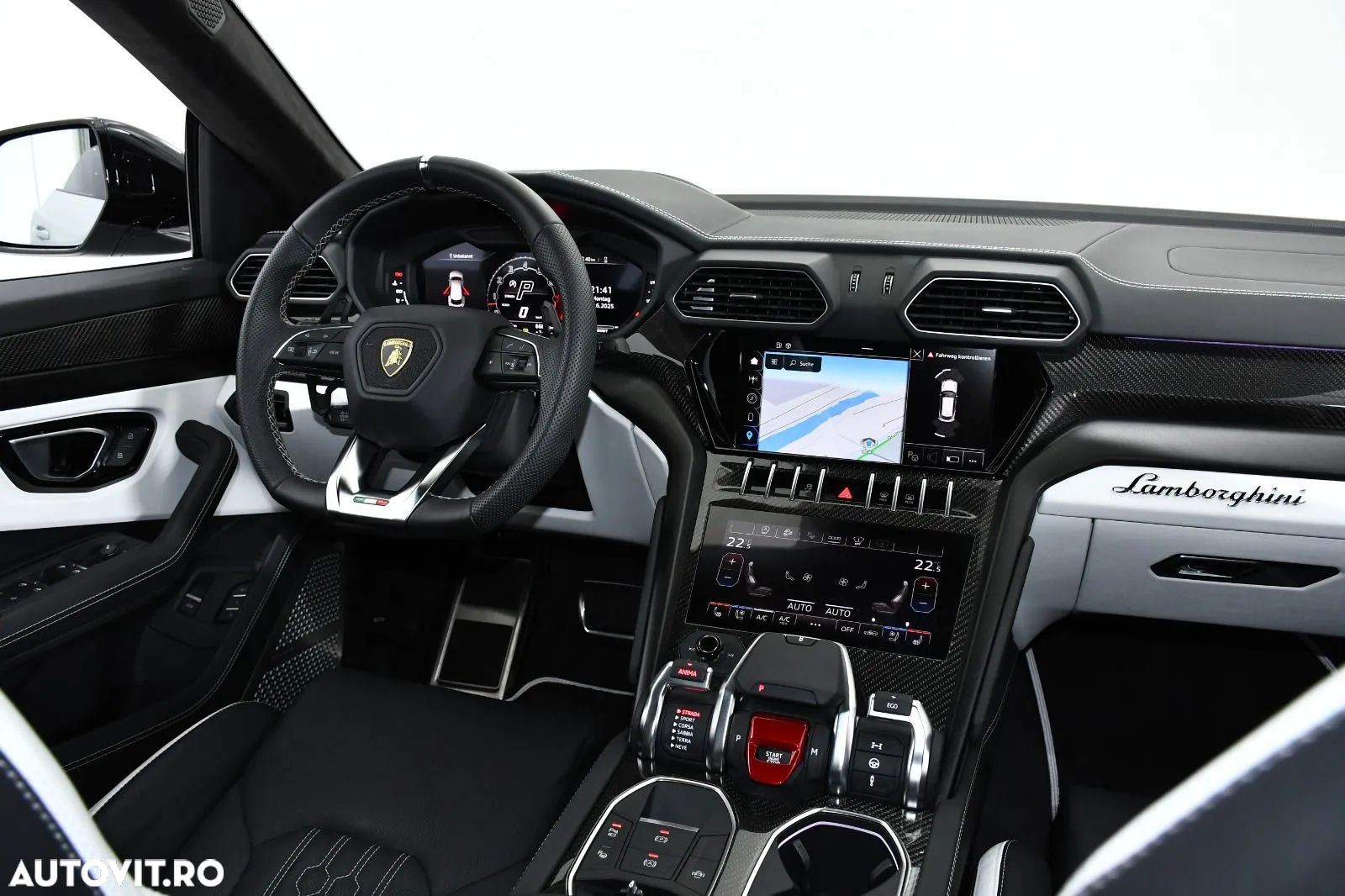 Lamborghini URUS - 14