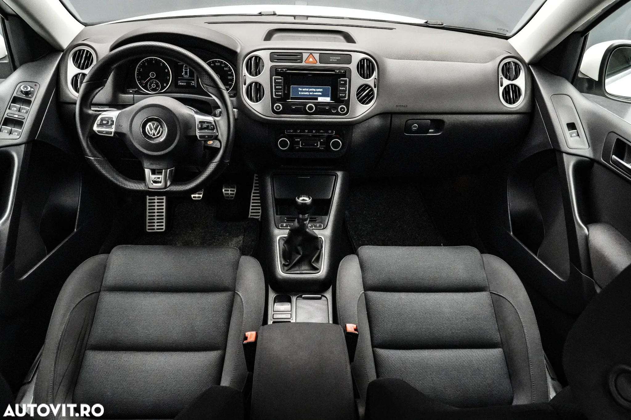Volkswagen Tiguan - 7