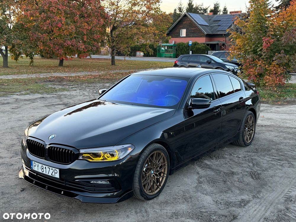 BMW G30