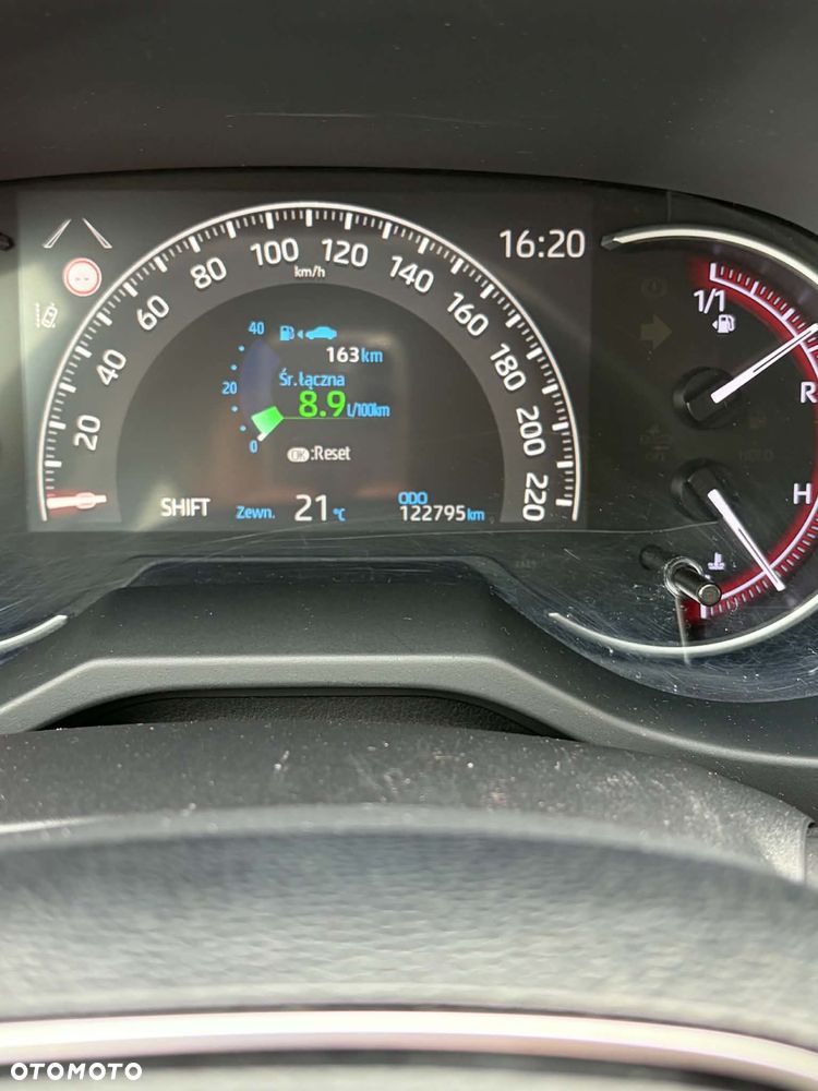 Toyota RAV4 - 7