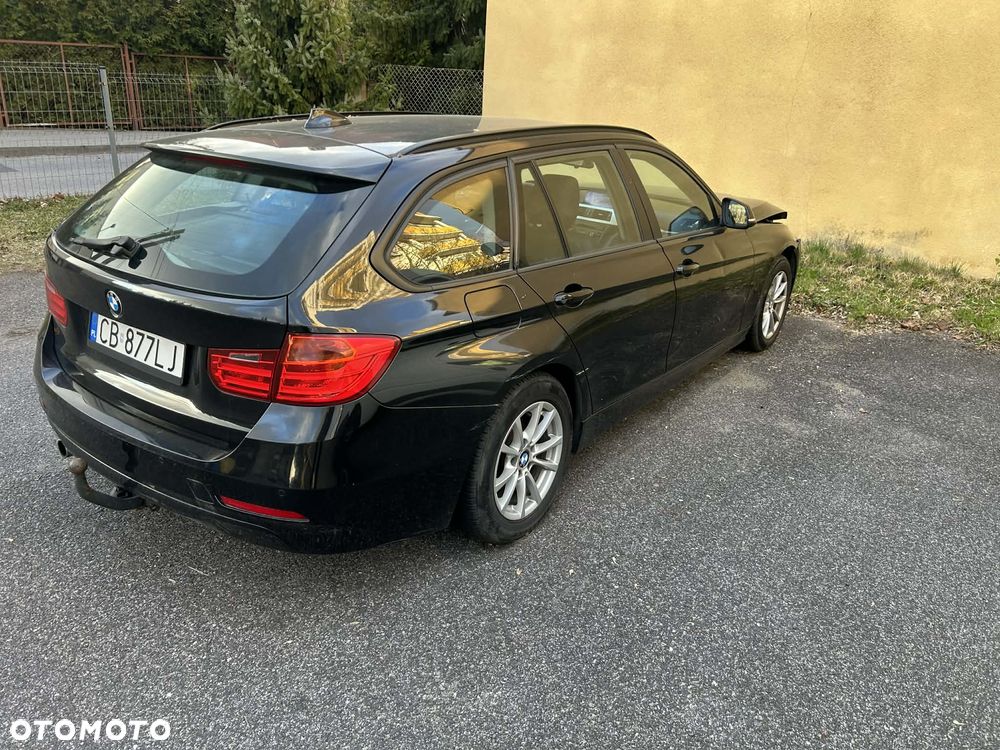 BMW Seria 3 318d - 3