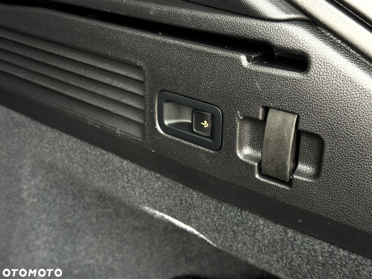 Volkswagen Arteon 2.0 TSI Elegance DSG - 33
