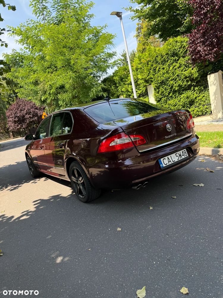 Skoda Superb - 4