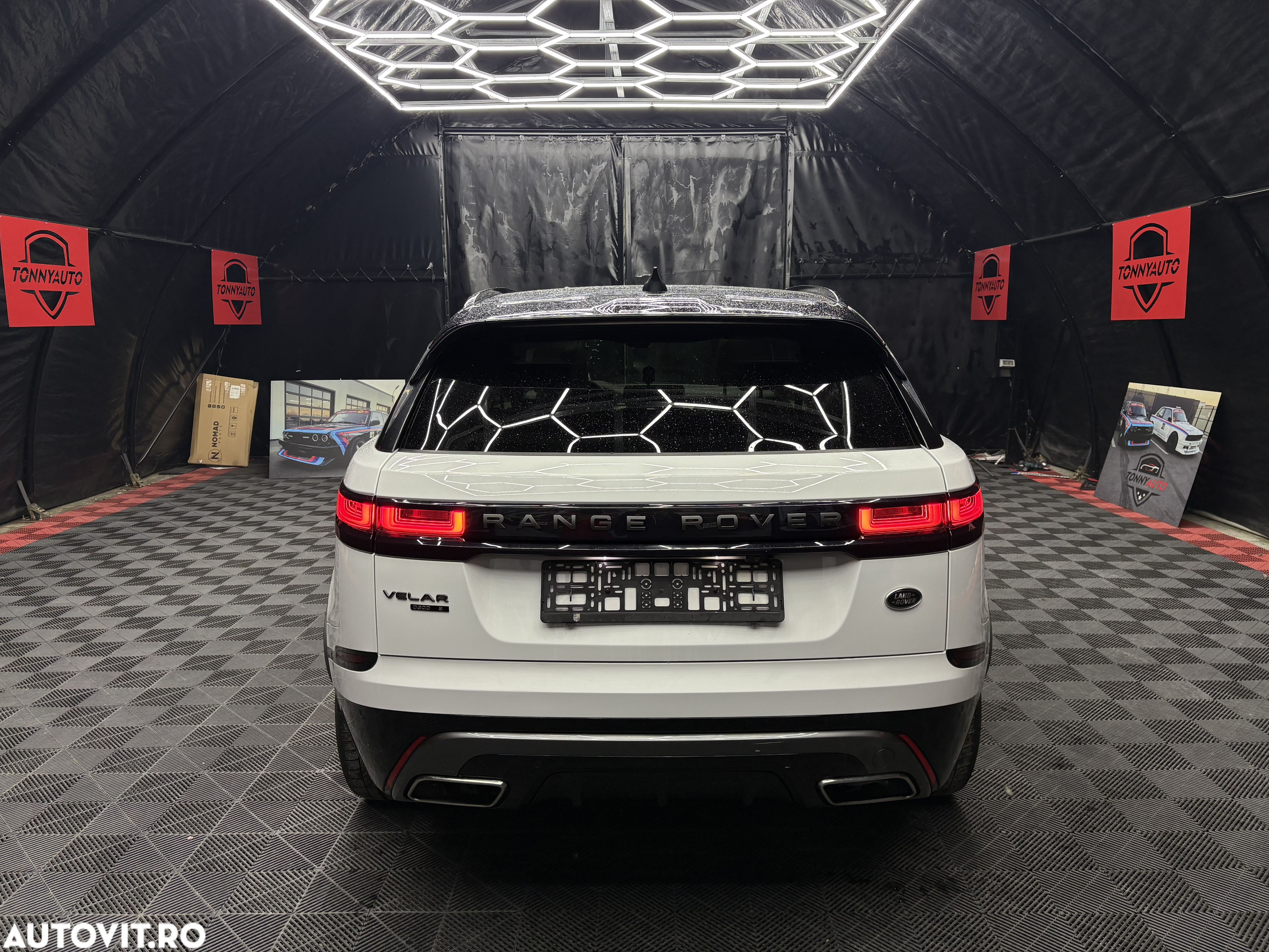 Land Rover Range Rover Velar 3.0 R-Dynamic S - 4