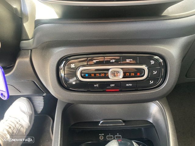 Smart Fortwo Cabrio EQ prime edition one - 31
