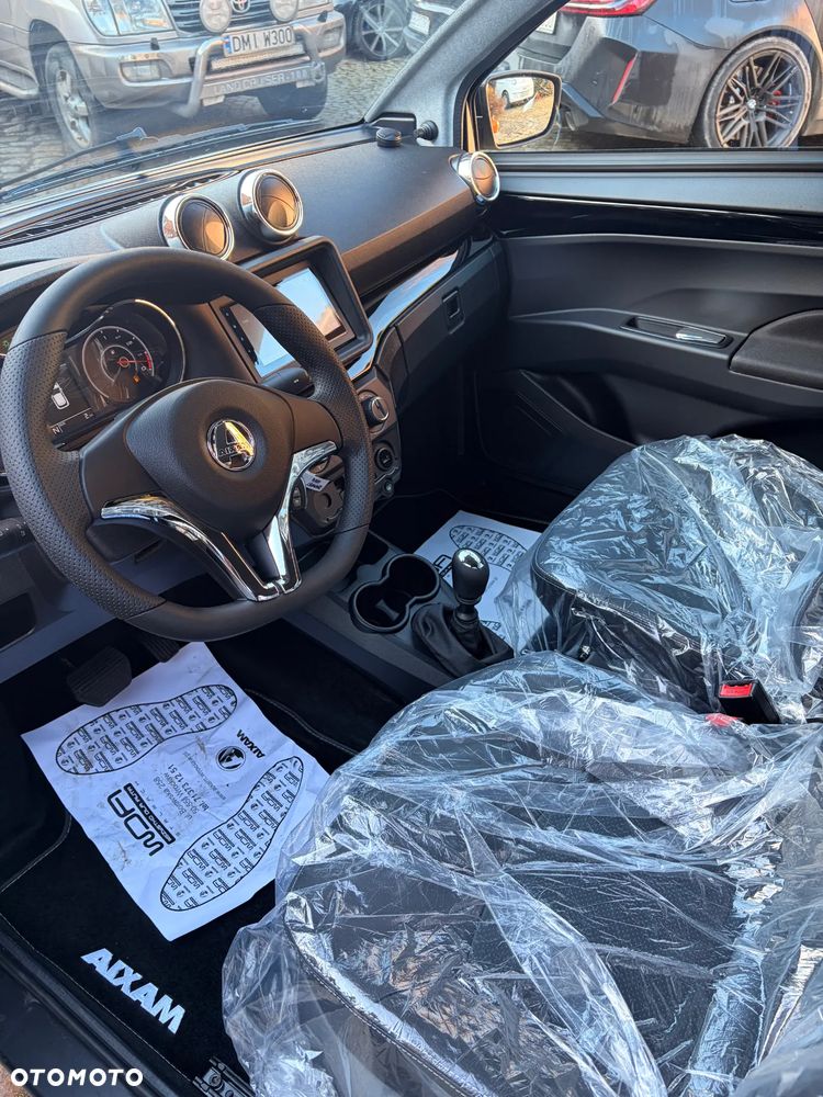 Aixam Crossover - 11