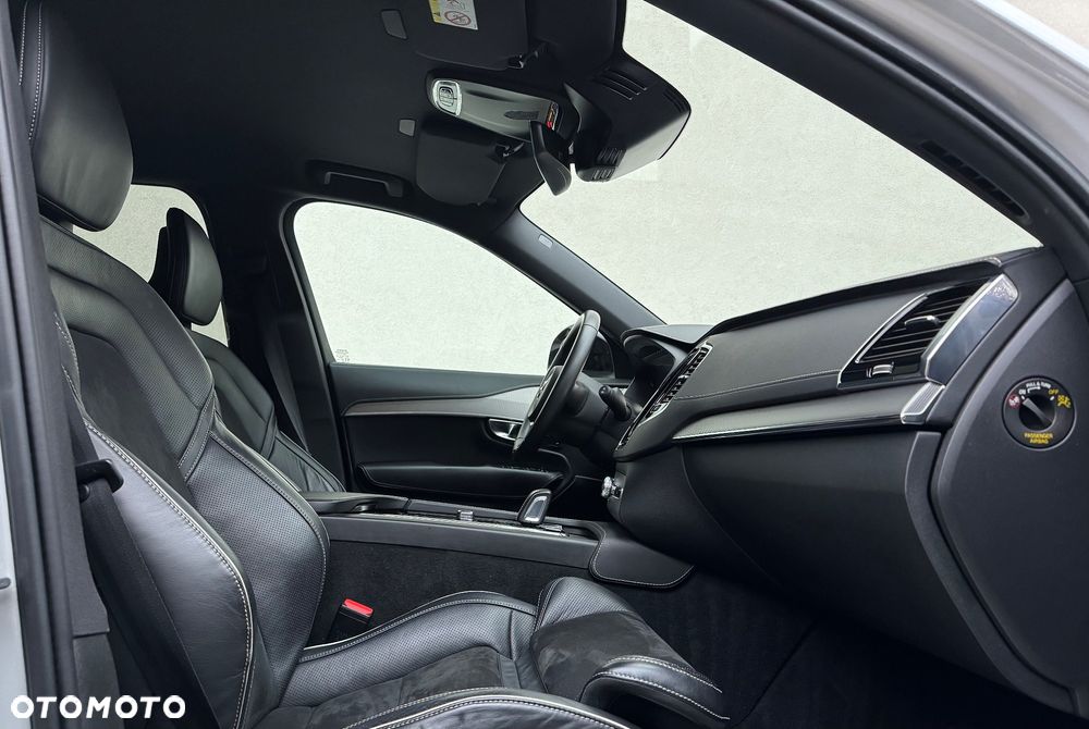 Volvo XC 90 B5 D AWD R-Design - 9