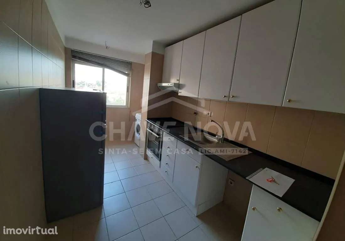 Apartamento T2 em Fânzeres-Ref: RT/02807/MH - Grande imagem: 4/14