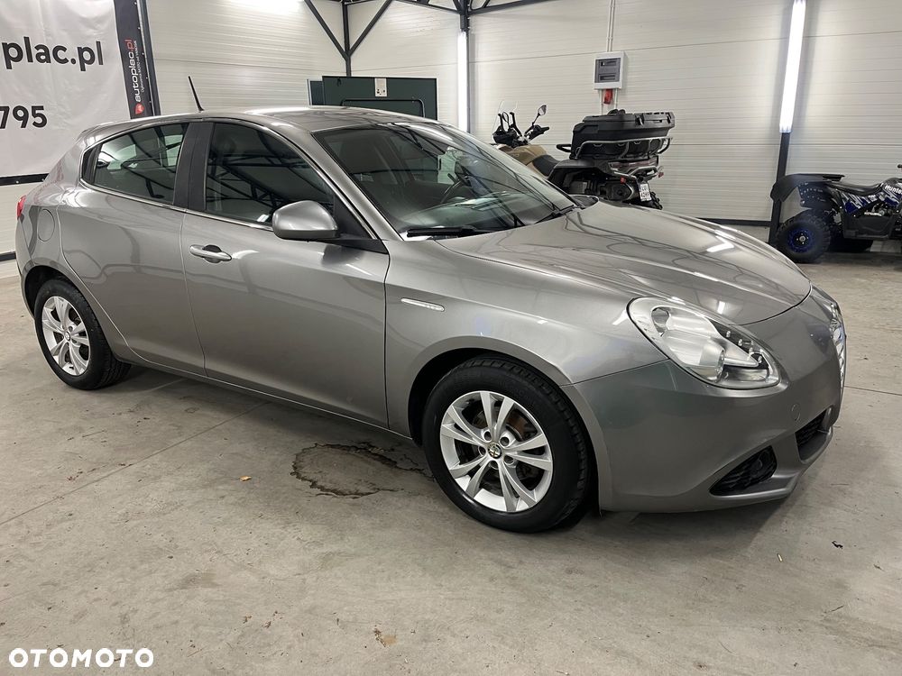 Alfa Romeo Giulietta - 10