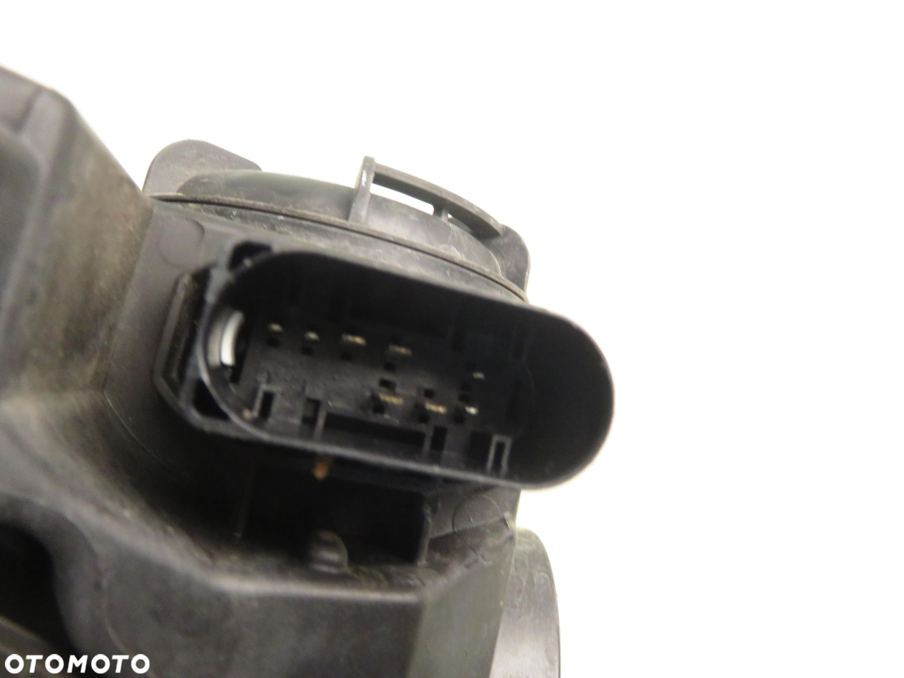 LAMPA PRAWA PRZEDNIA FORD FOCUS MK3 III Turnier BM5113W029RB - 4
