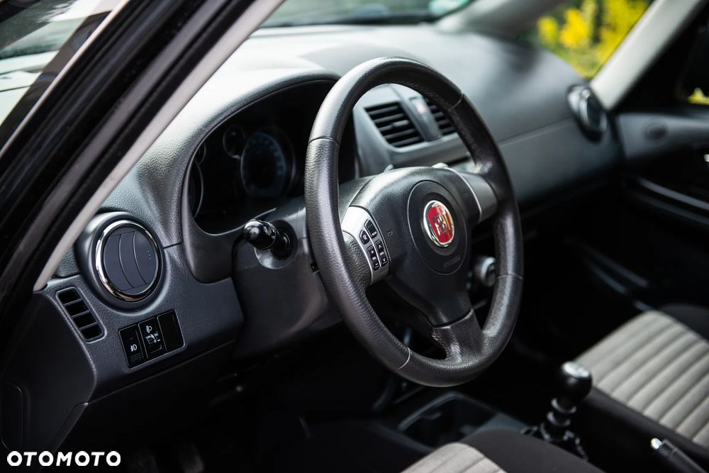 Fiat Sedici 2.0 Multijet DPF 4x2 Emotion - 18