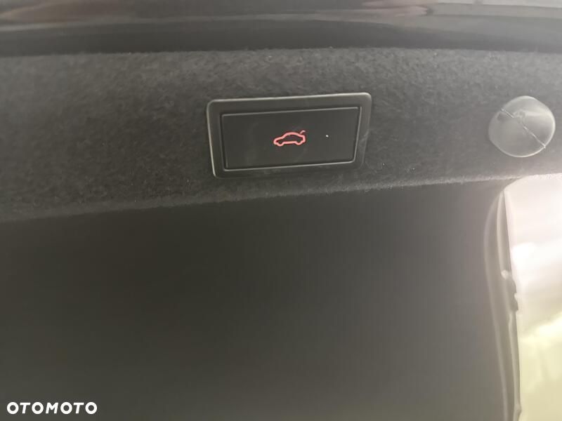 Skoda Superb 2.0 TDI Style DSG - 25