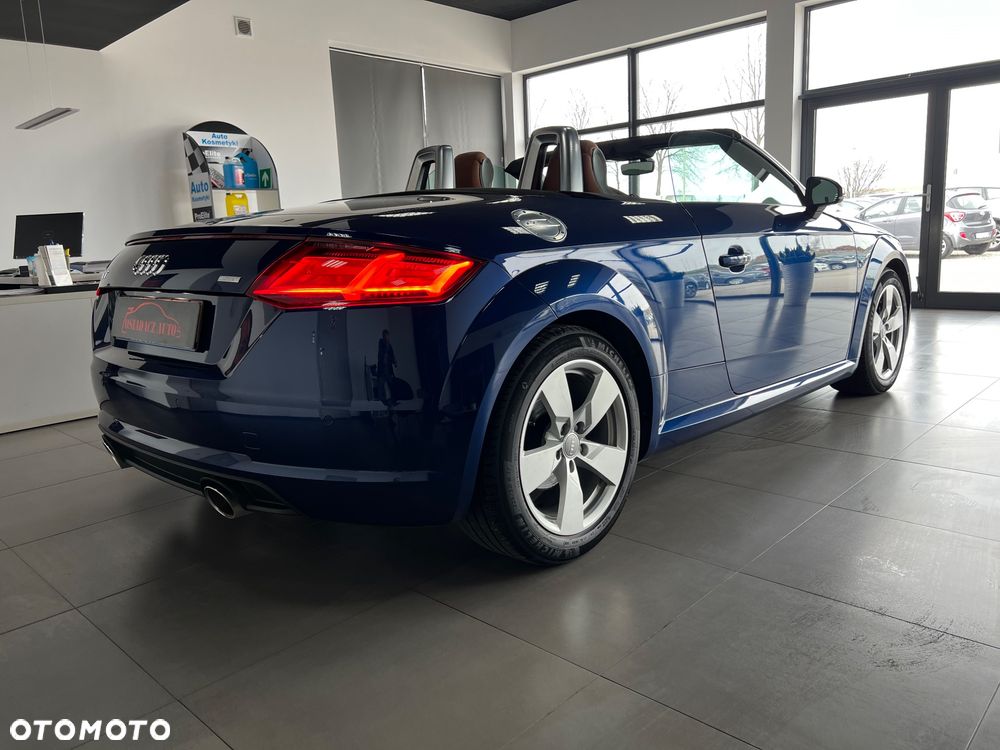 Audi TT Roadster - 7