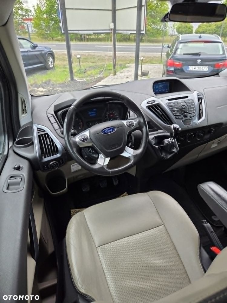 Ford TRANSIT CUSTOM - 14