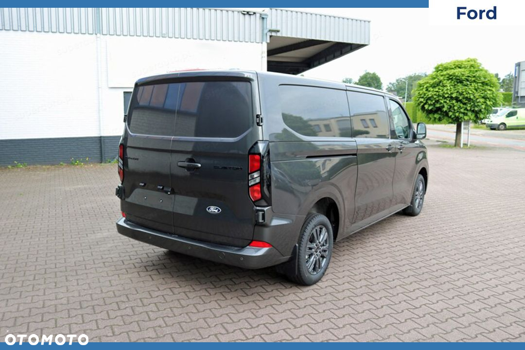 Ford Transit Custom L2H1 Limited 320 A8 2.0 170KM - 4