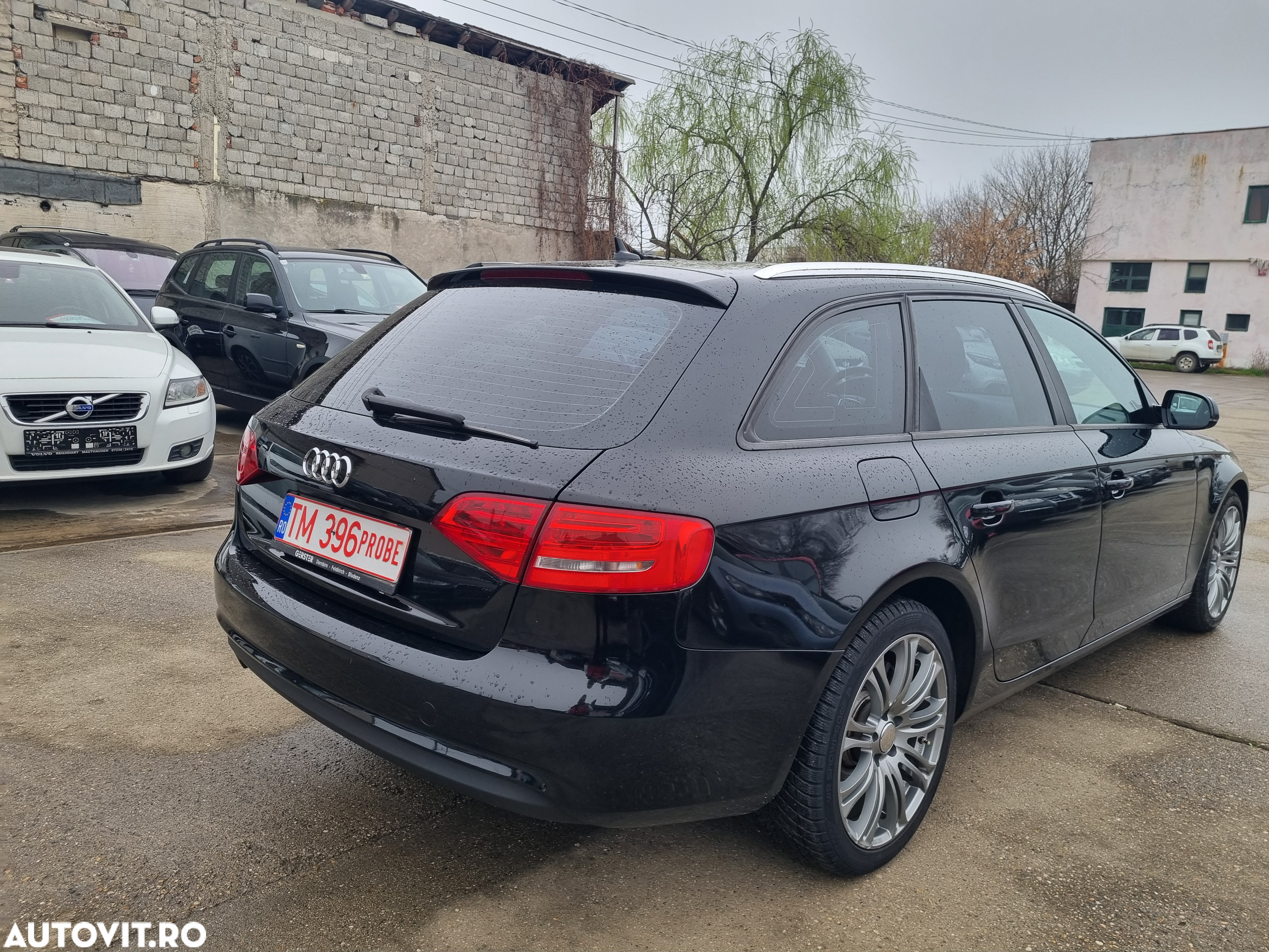 Audi A4 Avant 2.0 TDI ultra DPF Attraction - 4
