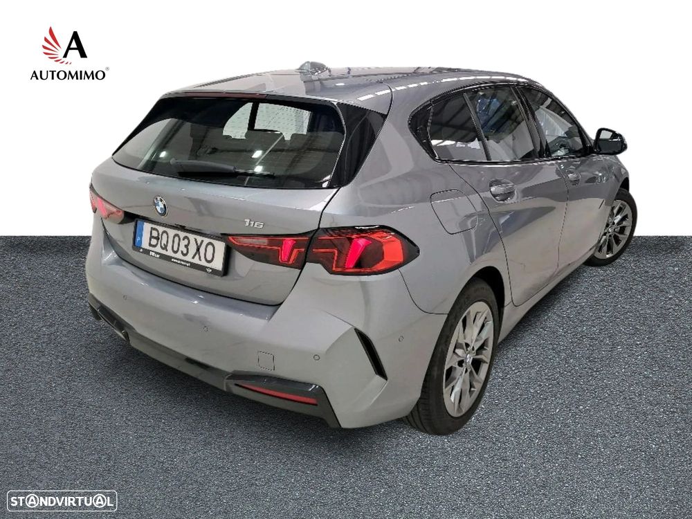 BMW 116 Standard - 2