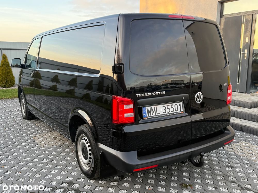 Volkswagen Transporter - 9