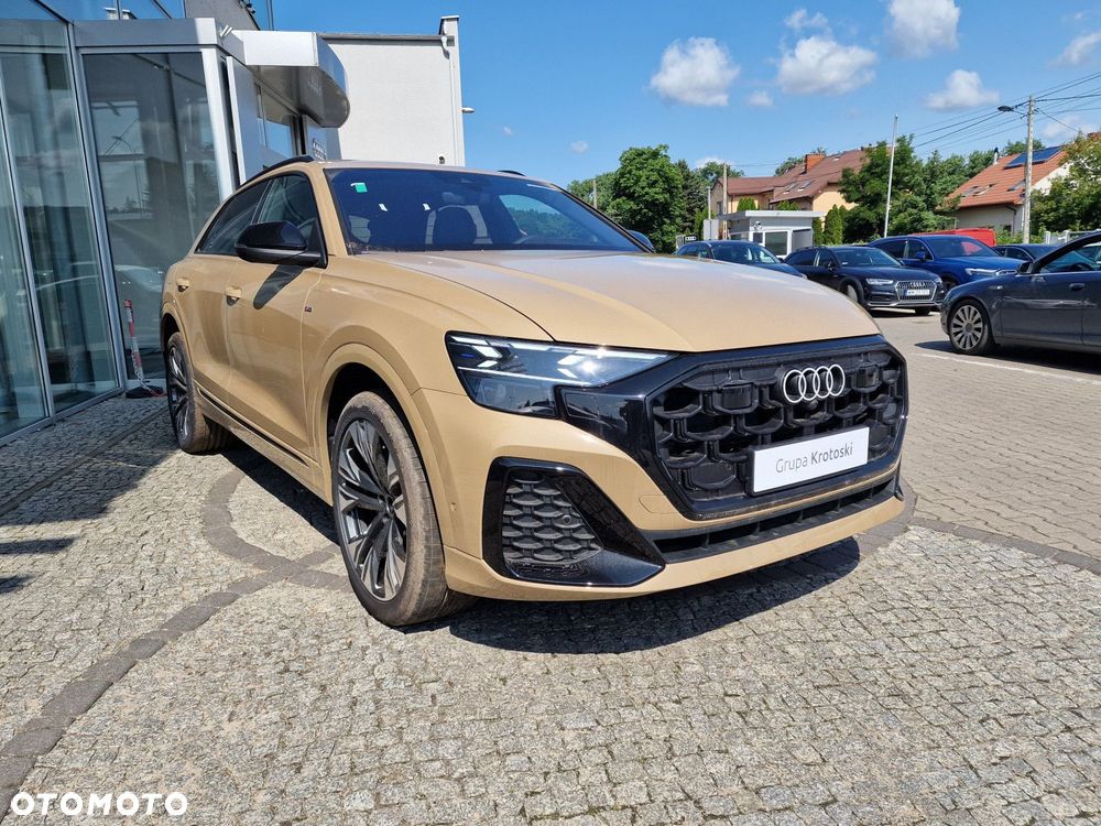 Audi Q8 - 6