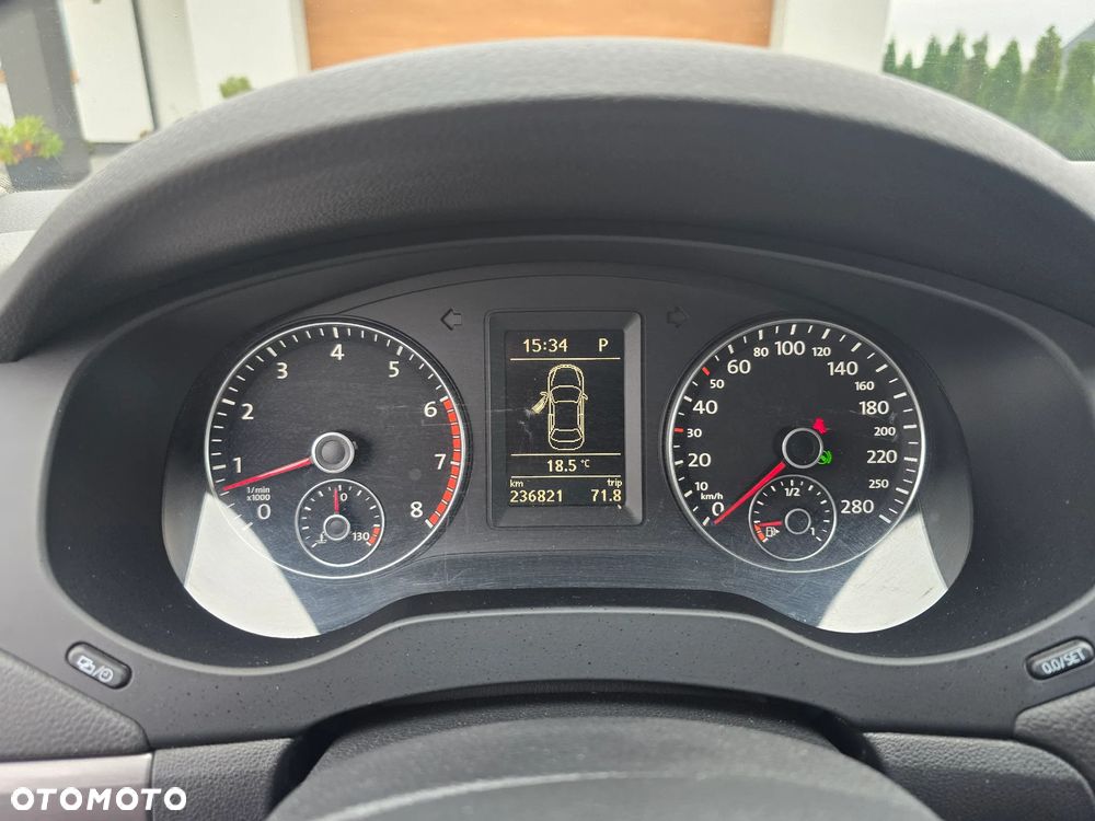 Volkswagen Jetta 1.4 TSI Highline DSG - 18