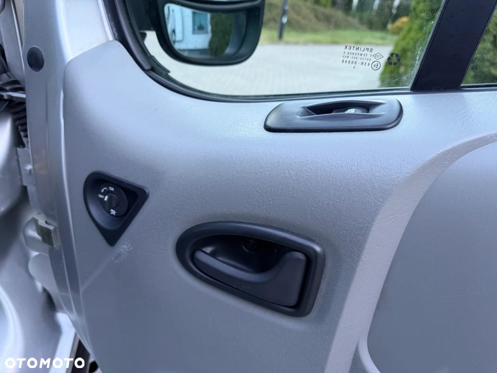 Renault Trafic L2H1 Komfort - 26