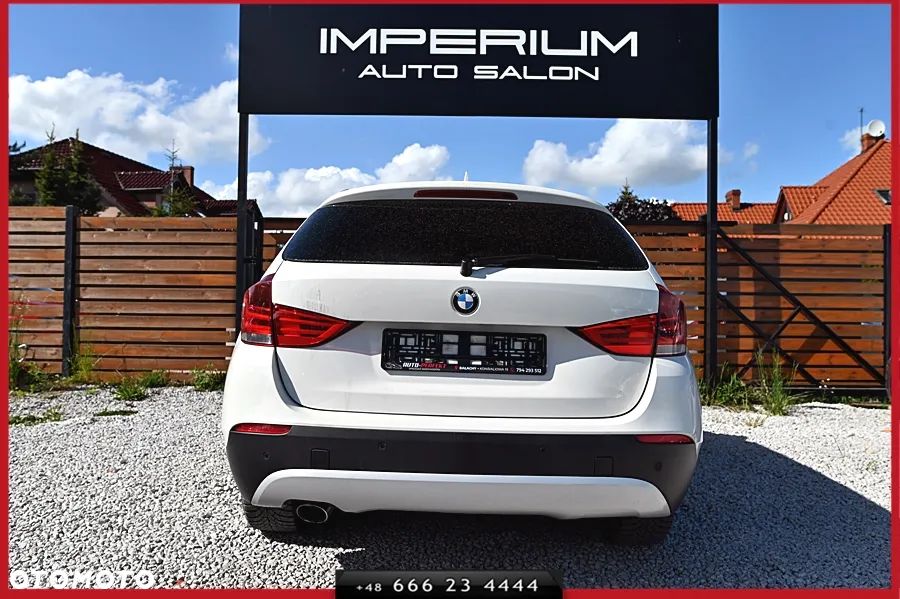 BMW X1 sDrive18d xLine - 11