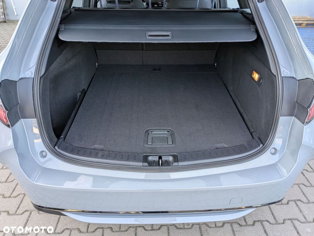 Toyota Corolla 2.0 Hybrid Comfort - 33