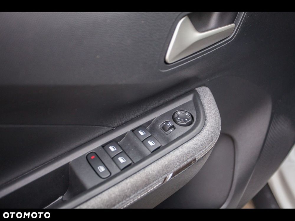 Opel Frontera 1.2 T mHEV GS eDTC6 - 13