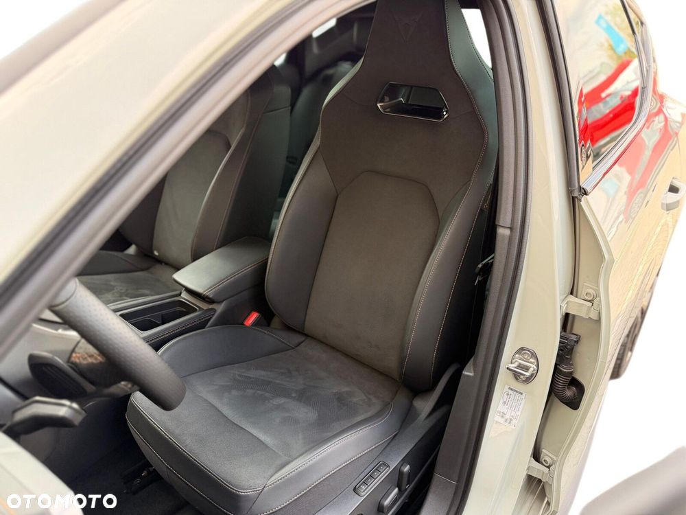 Cupra Leon 1.5 eTSI mHEV DSG - 17