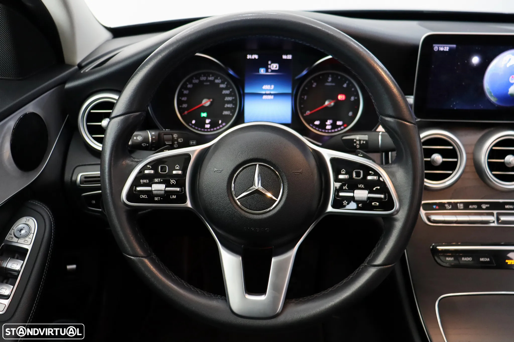 Mercedes-Benz C 220 d Avantgarde - 21