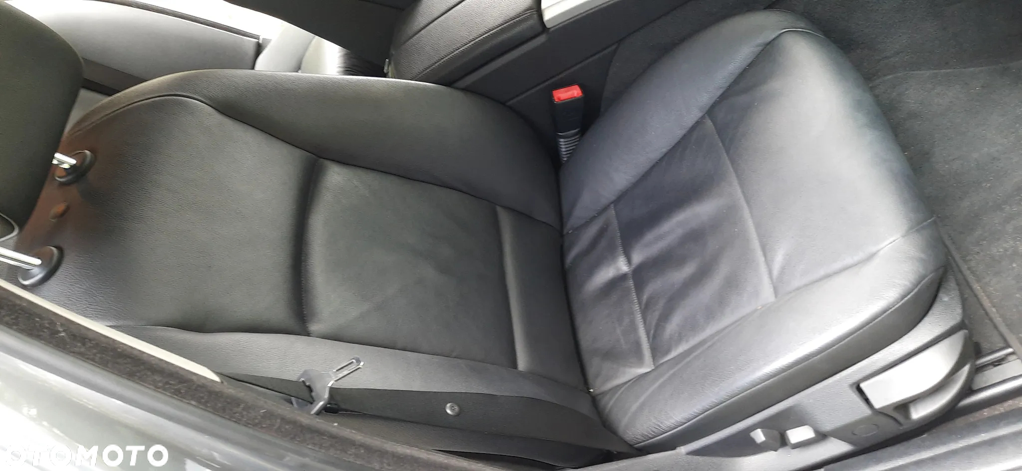 BMW Seria 5 520d - 12