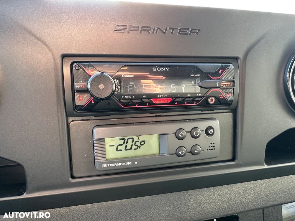 Mercedes-Benz Sprinter VAN 314 CDI FWD MWB HRF - 14