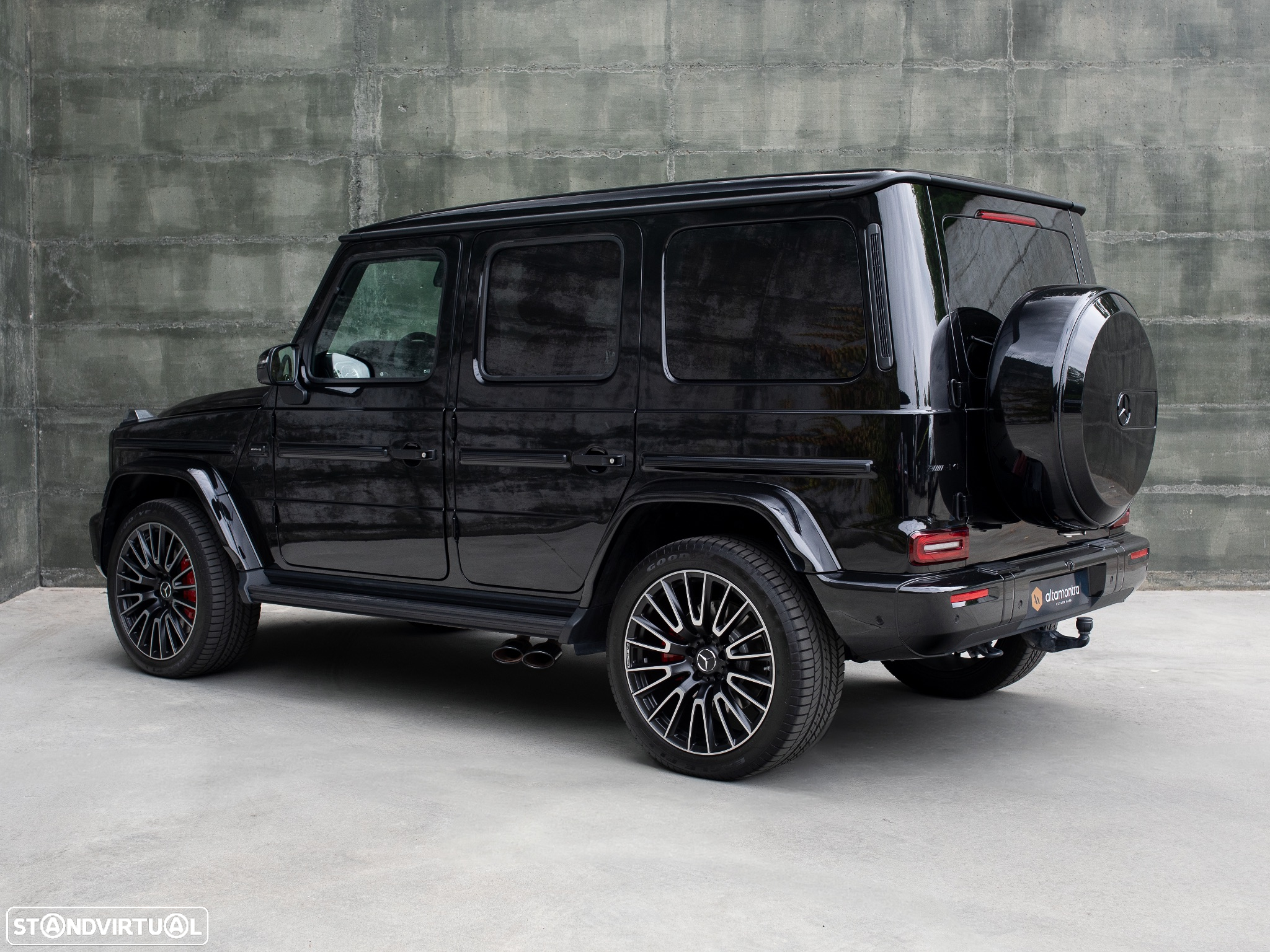 Mercedes-Benz G 63 AMG Standard - 12