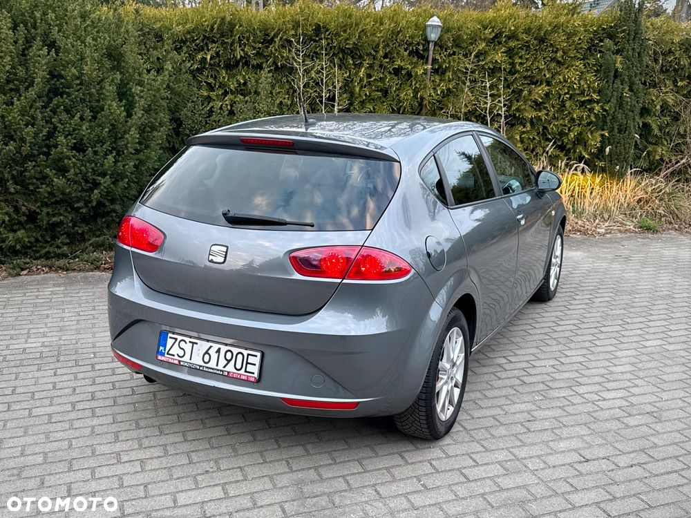Seat Leon 1.6 TDI DPF DSG Sport - 4