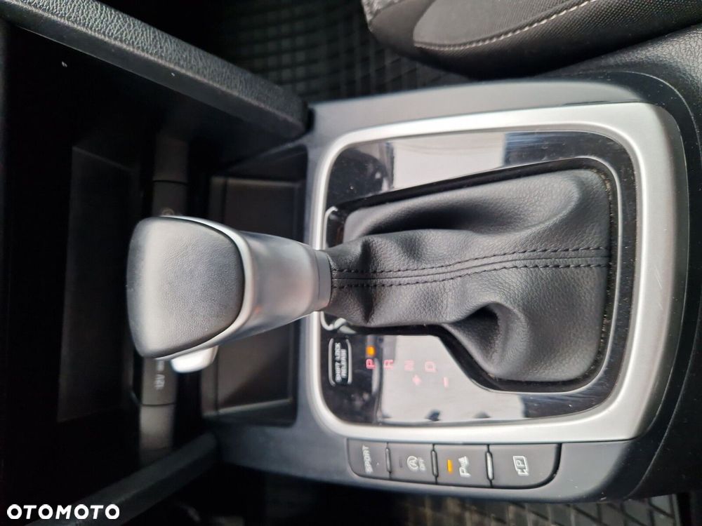 Kia Ceed 1.5 T-GDI M DCT - 24